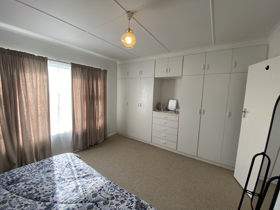 To Let 3 Bedroom Property for Rent in Kidds Beach Eastern Cape